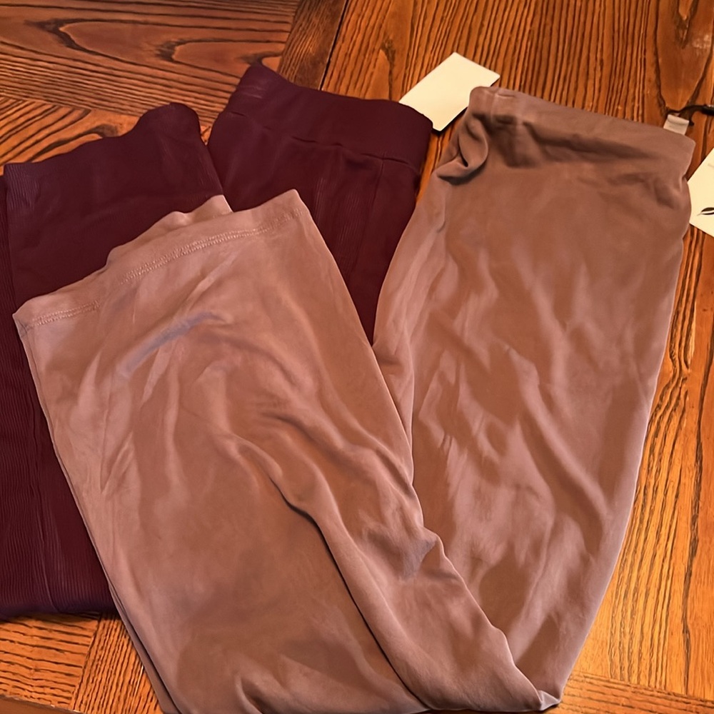 PULL ON SKIRT BUNDLE. NWT. SIZE XS.